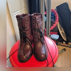 Stylish Burgundy Lace-Up Boots
